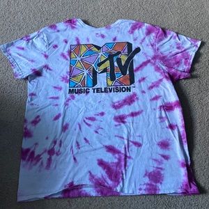 Tie dye graphic tee